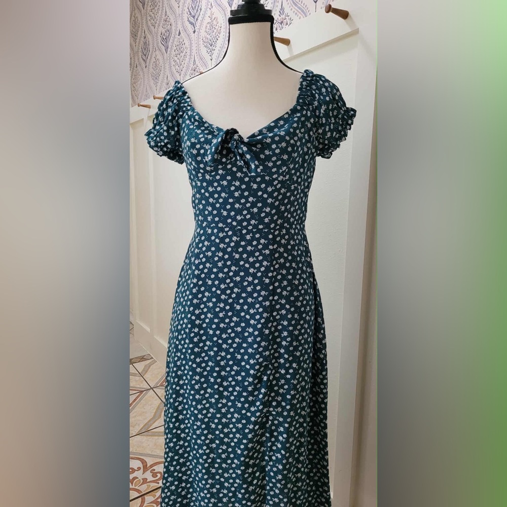 Francesca's Collections Teal Floral Puff Sleeve Mini Dress with Tie Neck